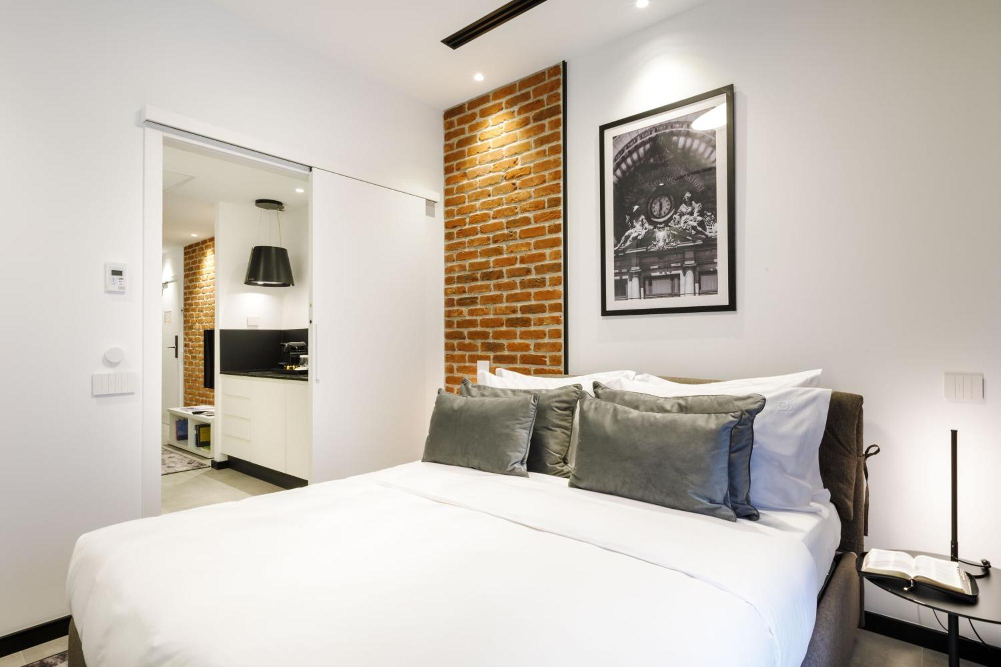 Old Town Snail Design Apartments Bucharest Exterior photo